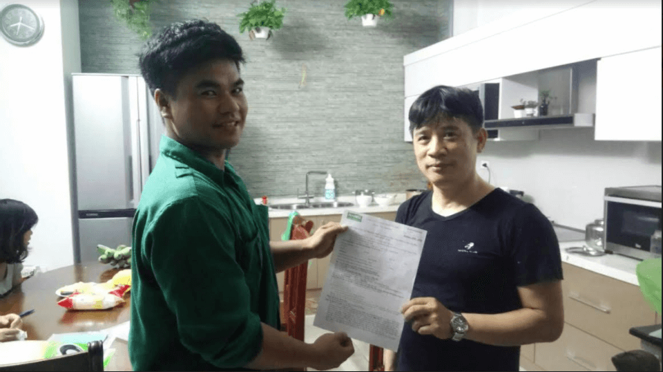 Thợ kiểm tra miễn phí, khách đồng ý mới sửa chữa máy giặt tại nhà